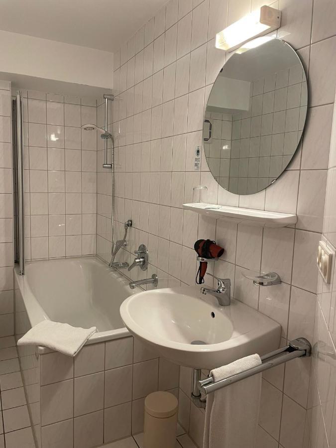 Hotel Garni Kern Halfing Ngoại thất bức ảnh