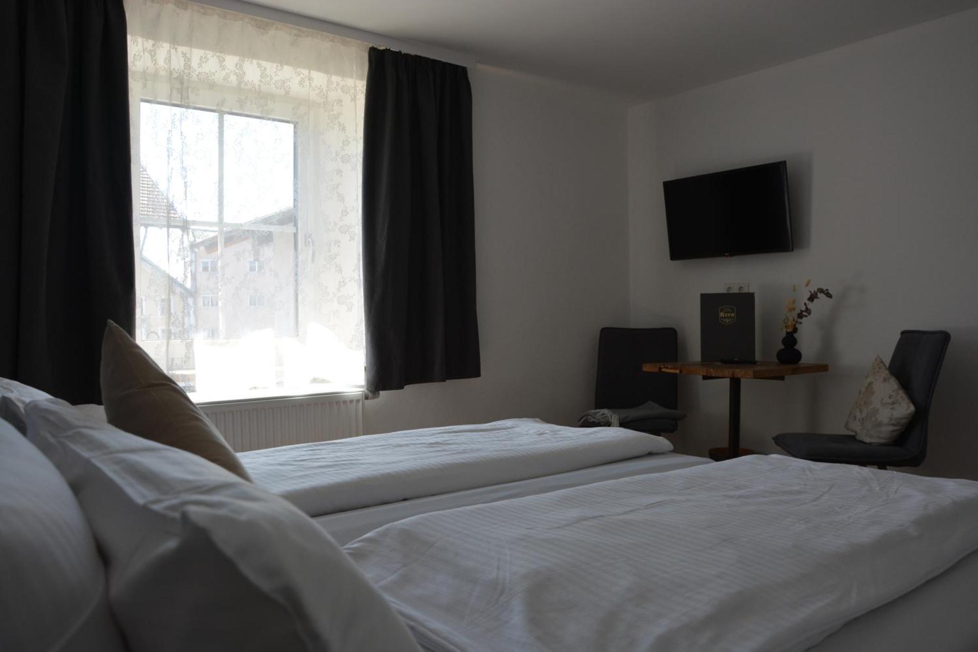 Hotel Garni Kern Halfing Ngoại thất bức ảnh